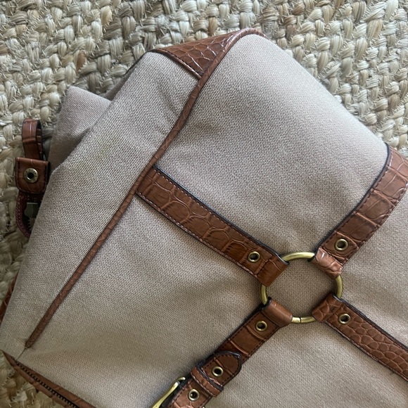 THE LIMITED WEEKENDER BAG - NEVER USED! - Picture 2 of 16